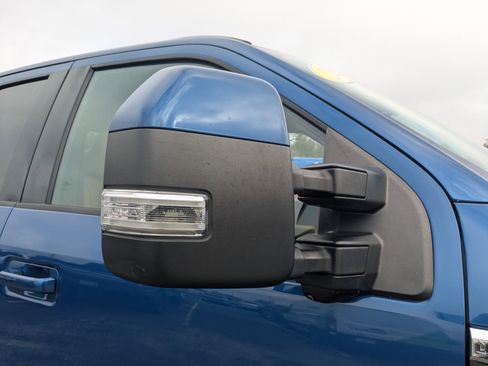 Used 2022 Ford F350 Lariat image 12