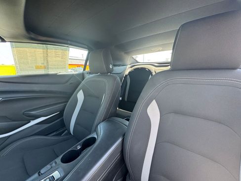 Used 2023 Chevrolet Camaro LT image 35