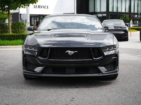 Used 2024 Ford Mustang GT RWD image 3