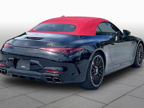 Used 2023 Mercedes-Benz SL 63 AMG 4MATIC w/ Driver Assistance Package image 12