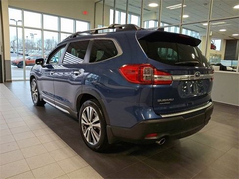 Used 2022 Subaru Ascent Touring image 4