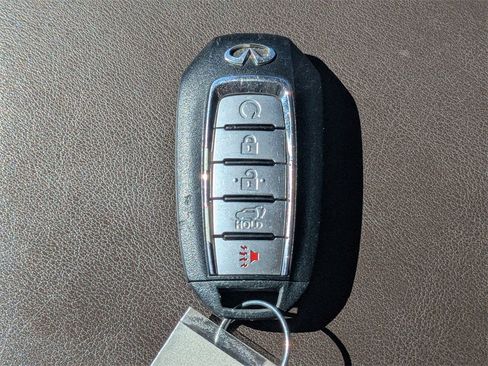 Used 2020 INFINITI QX60 Luxe w/ Essential Package image 27