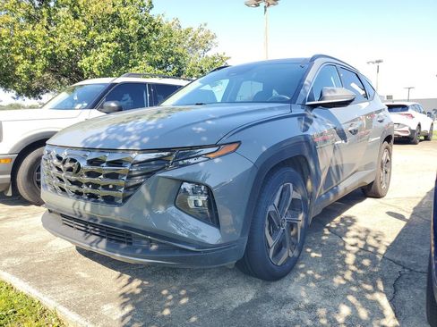 Used 2024 Hyundai Tucson Limited FWD image 2