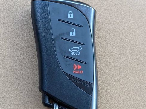 Used 2025 Lexus NX 250 FWD w/ Towing Package (2000 Lbs) image 29