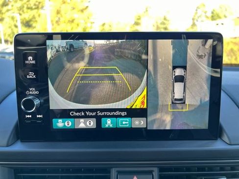 New 2025 Honda Pilot TrailSport image 24