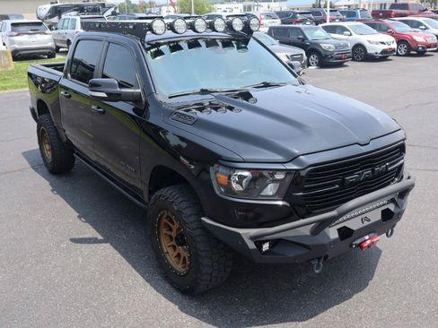 Used 2019 RAM 1500 Big Horn AWD/4WD image 12