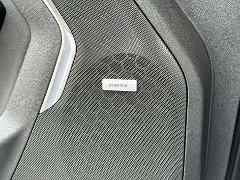 Used 2023 GMC Yukon SLT image 26