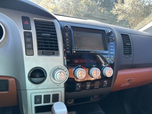 Used 2007 Toyota Tundra Limited image 32