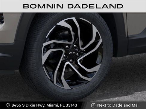 New 2026 Chevrolet TrailBlazer RS w/ Driver Confidence Package image 9