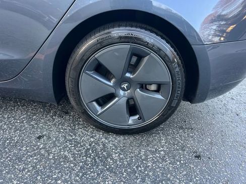 Used 2023 Tesla Model 3 Standard Range image 35