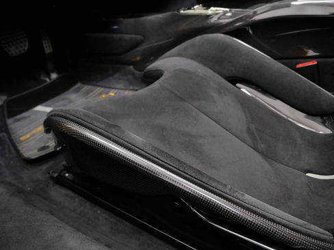 Certified 2022 Ferrari SF90 Spider image 21