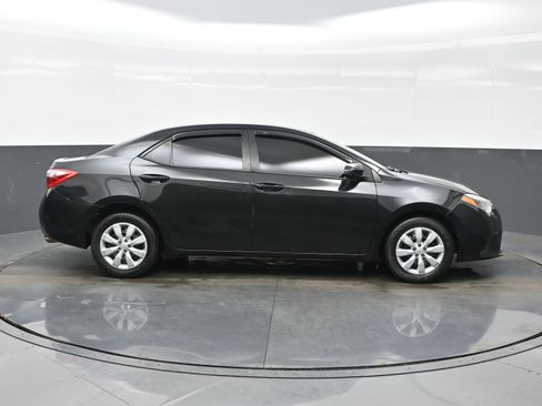 Used 2015 Toyota Corolla L image 7
