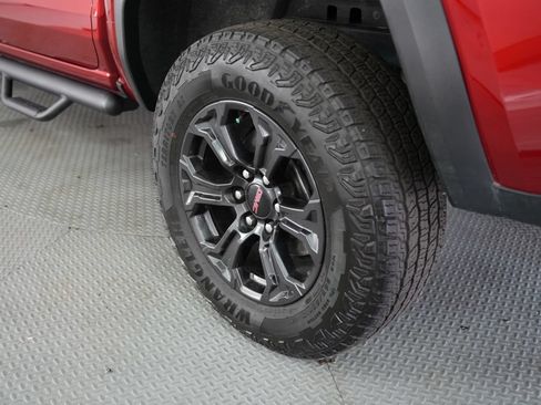 Used 2025 GMC Canyon Elevation w/ Convenience Package RWD image 59
