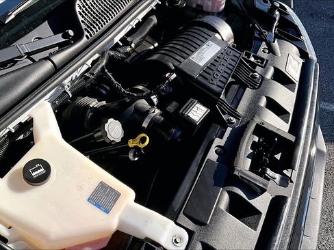 Used 2018 Chevrolet Express 2500 LT w/ LT Preferred Equipment Group image 31