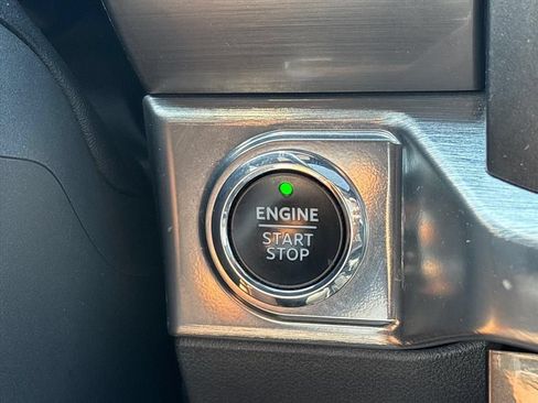 Used 2021 Ford F150 Lariat AWD/4WD image 38