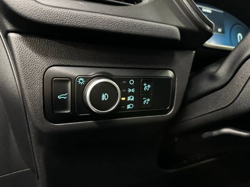 Used 2024 Ford Escape Platinum image 25