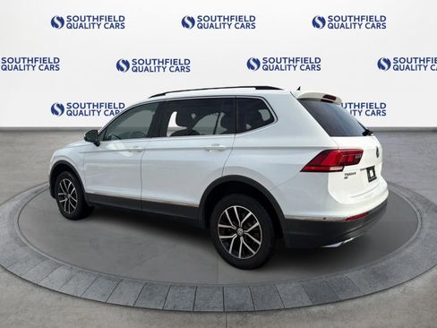 Used 2021 Volkswagen Tiguan SE AWD/4WD image 4