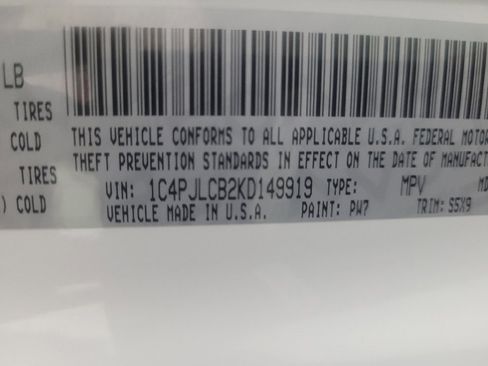 Used 2019 Jeep Cherokee Latitude w/ Popular Appearance Group image 33