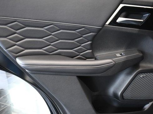 New 2026 Mitsubishi Outlander SEL AWD/4WD image 24