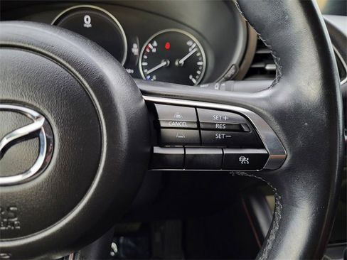 Used 2024 MAZDA MAZDA3 s image 9