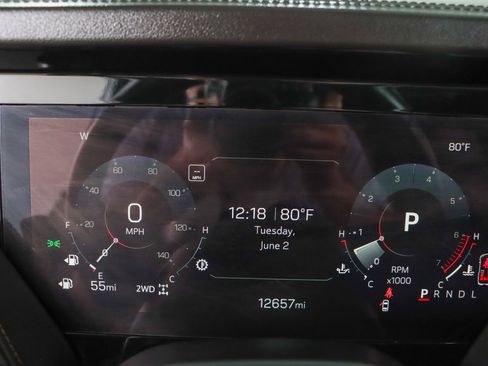 Used 2025 GMC Yukon AT4 w/ LPO, Floor Liner Package AWD/4WD image 16