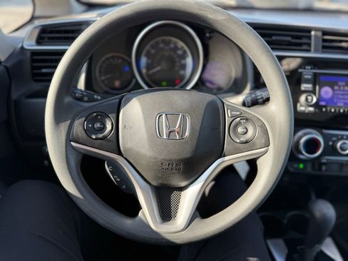 Used 2017 Honda Fit LX image 6