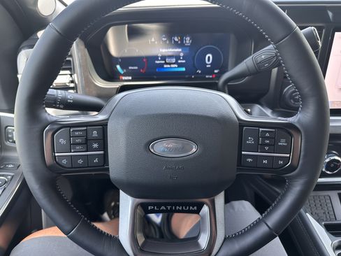 Used 2026 Ford F250 Platinum AWD/4WD image 16