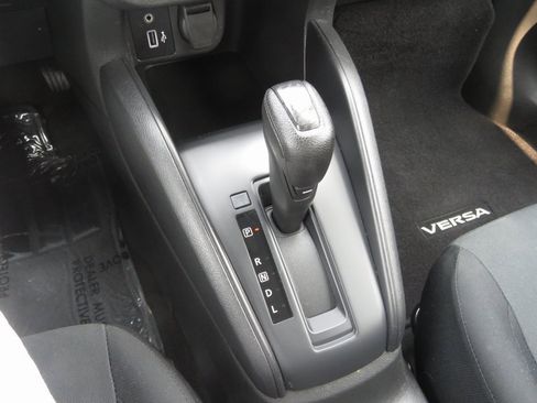 Used 2023 Nissan Versa S w/ S Plus Package image 26