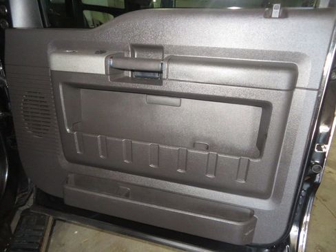 Used 2011 Ford F350 Lariat w/ Lariat Ultimate Pkg image 36