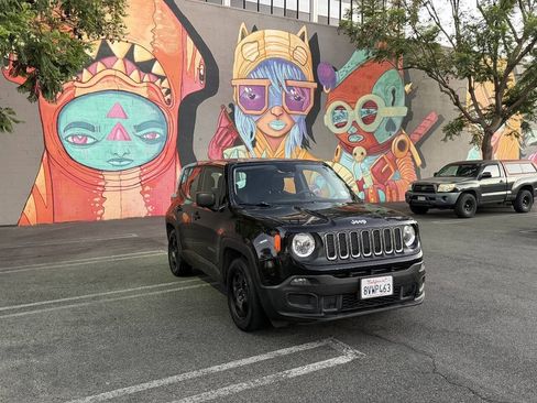 Used 2016 Jeep Renegade Sport w/ Power & Air Group FWD image 7