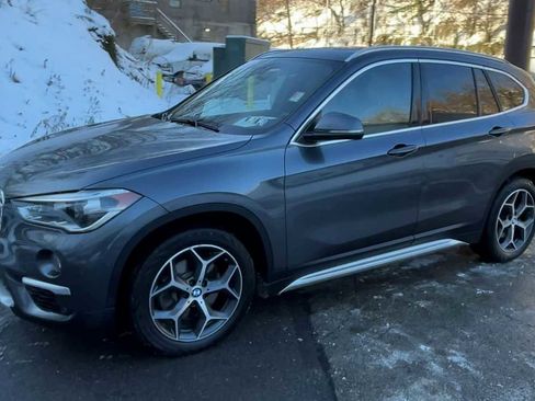 Used 2018 BMW X1 xDrive28i w/ Premium Package image 4