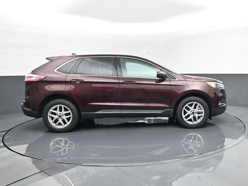 Used 2023 Ford Edge SEL w/ Convenience Package AWD/4WD image 4