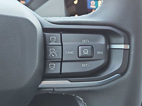 New 2026 Jeep Cherokee Limited image 25