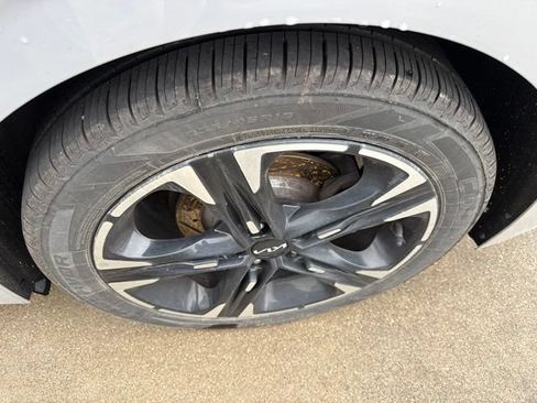 Used 2022 Kia K5 GT-Line w/ GT-Line Awd Premium Package image 5