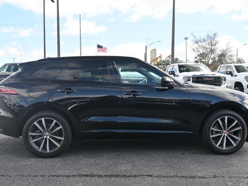 Used 2023 Jaguar F-PACE S image 16