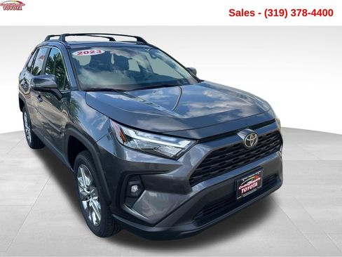 Used 2023 Toyota RAV4 XLE Premium AWD/4WD image 9