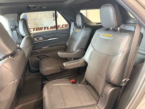 New 2026 Ford Explorer Tremor w/ Tremor Ultimate Package AWD/4WD image 16