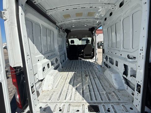Used 2023 Ford Transit 250 Medium Roof image 26