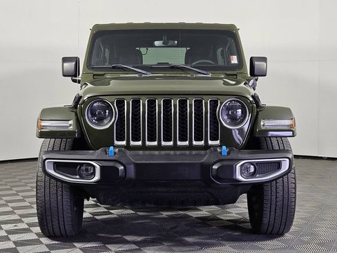Used 2023 Jeep Wrangler Unlimited Sahara image 2