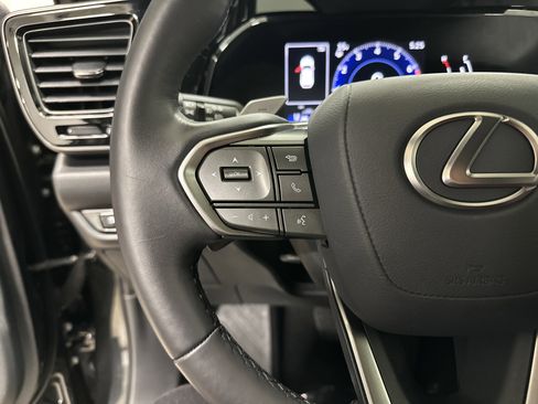 Used 2025 Lexus NX 350 AWD image 19