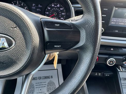 Used 2019 Kia Rio LX image 21