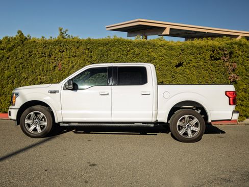 Used 2018 Ford F150 XLT w/ Equipment Group 302A Luxury image 8