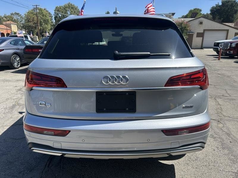 Used 2022 Audi Q5 2.0T Premium Plus w/ Premium Plus Package AWD/4WD image 4
