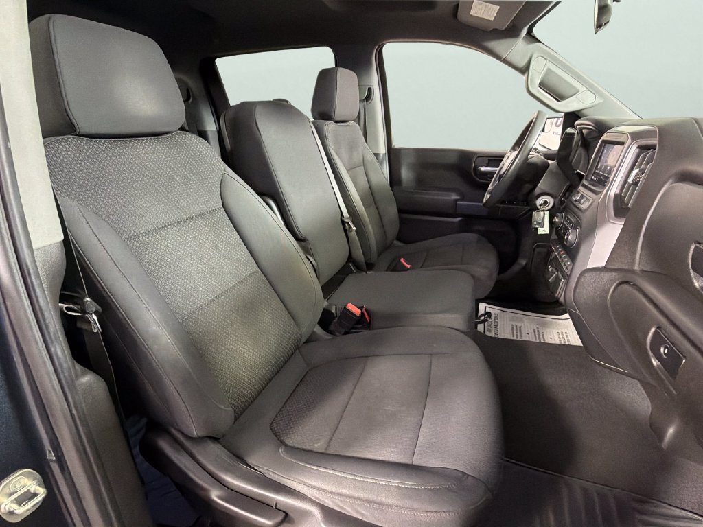 Certified 2021 Chevrolet Silverado 1500 Custom RWD image 32