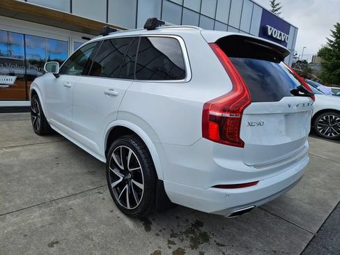 Used 2021 Volvo XC90 T6 Momentum w/ Advanced Package AWD/4WD image 7