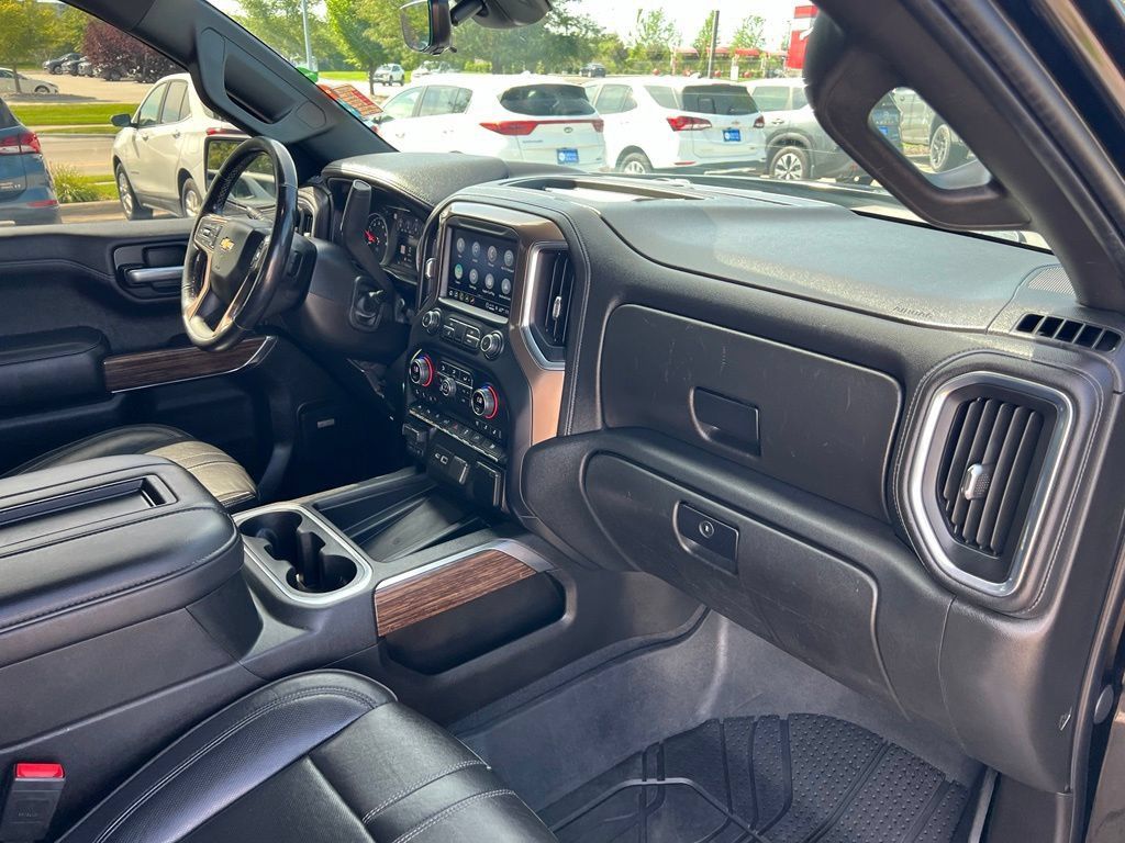 Used 2021 Chevrolet Silverado 1500 High Country w/ Technology Package AWD/4WD image 27