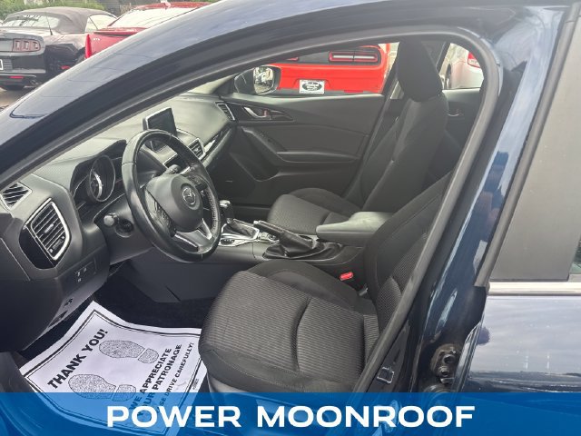 Used 2016 MAZDA MAZDA3 i Touring w/ Popular Equipment Package FWD image 10