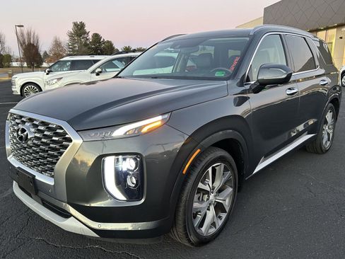 Used 2022 Hyundai Palisade Limited image 1