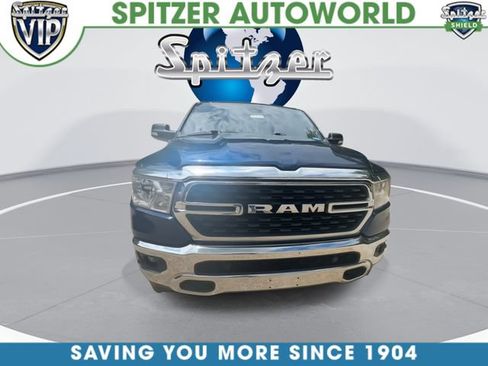 Used 2022 RAM 1500 Big Horn AWD/4WD image 3