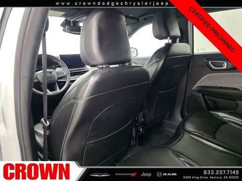 Certified 2023 Jeep Compass Latitude image 17